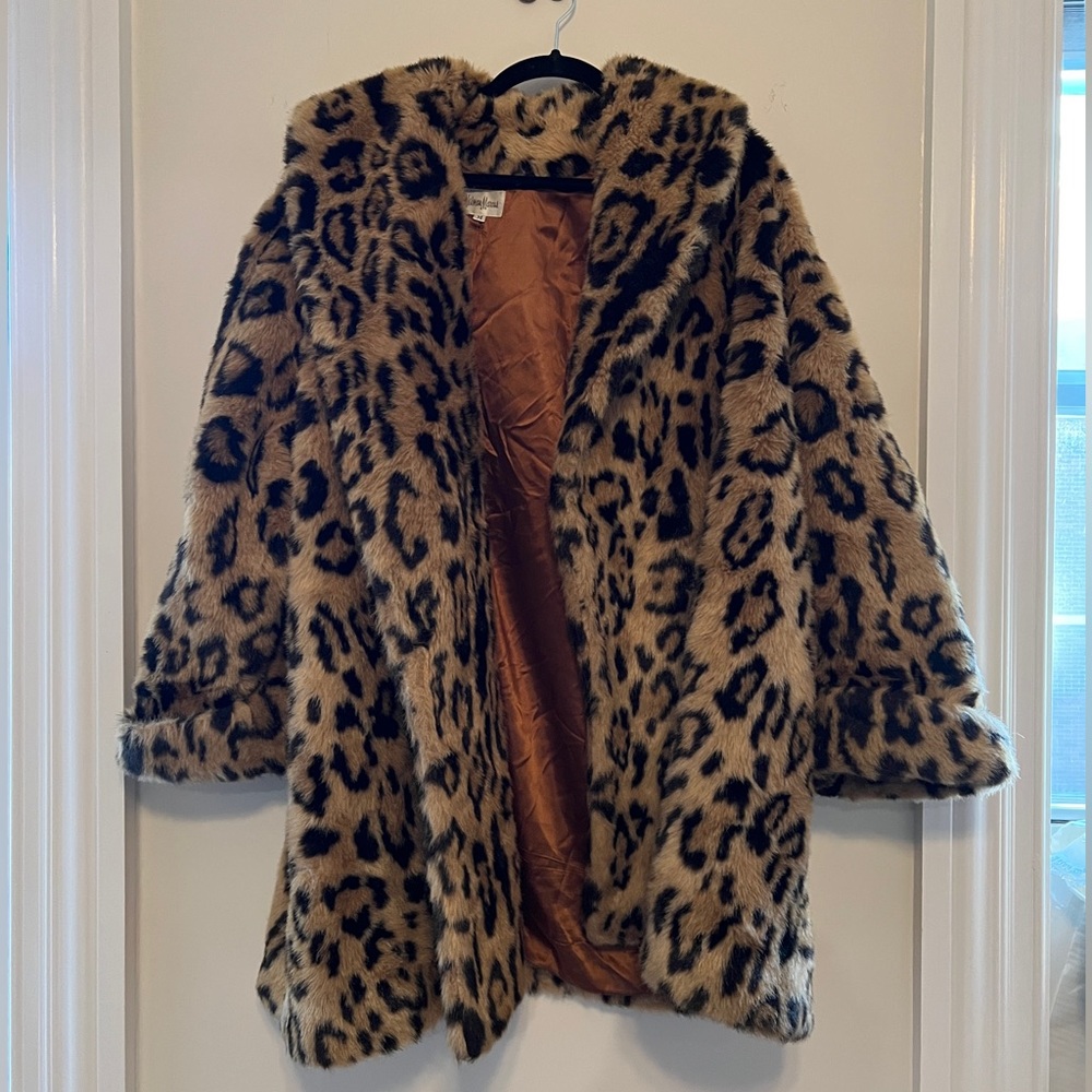Faux Leopard Fur Coat / M / Neiman Marcus